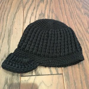 Winter beanie with visor